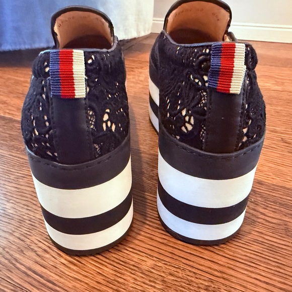 Gucci Women’s Cloth Platform Mules/Clogs 
EUR Size 40 US Size 9 NWOT - Picture 9 of 12